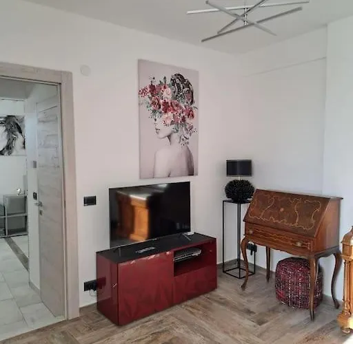 Villino La Bouganville * 圣雷默